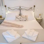 Anemoessa Cycladic House *