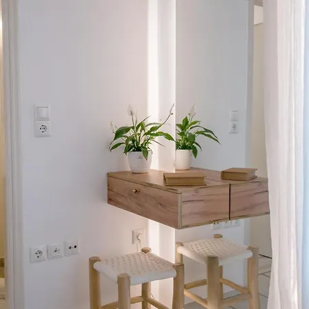 Anemoessa Cycladic House Angairia