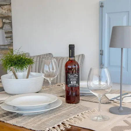 Anemoessa Cycladic House Holiday home
