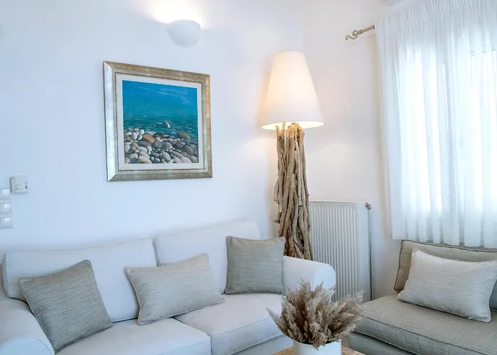 Semesterbostad Anemoessa Cycladic House