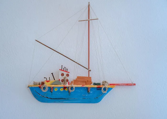 Semesterbostad Anemoessa Cycladic House *